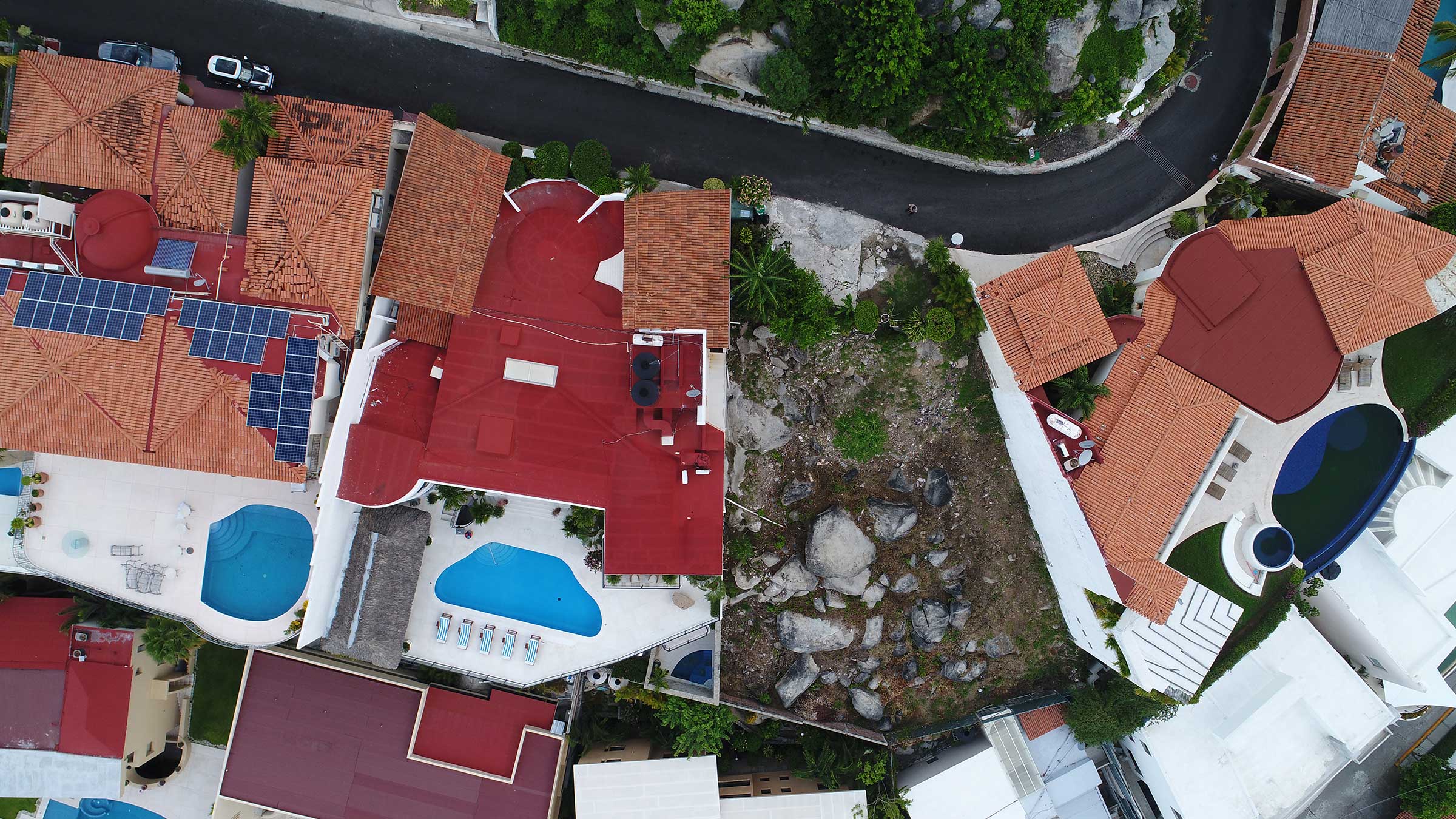 Aerial view of Casa Buenos Aires, Acapulco